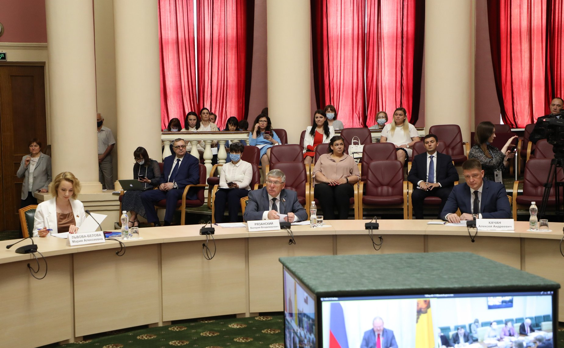 Выездной «круглый стол» Комитета СФ по социальной политике