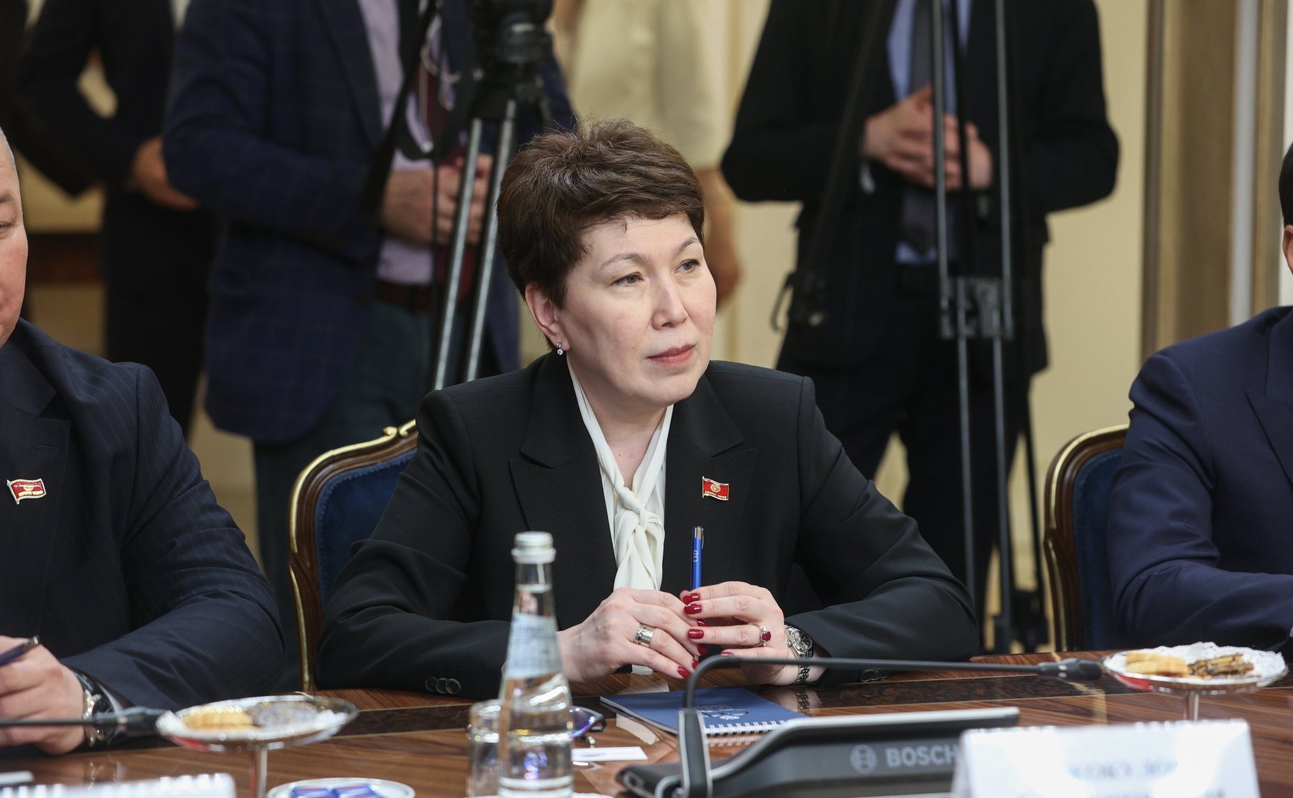 Валентина Матвиенко встретилась с Председателем Жогорку Кенеша Киргизской Республики Нурланбеком Шакиевым