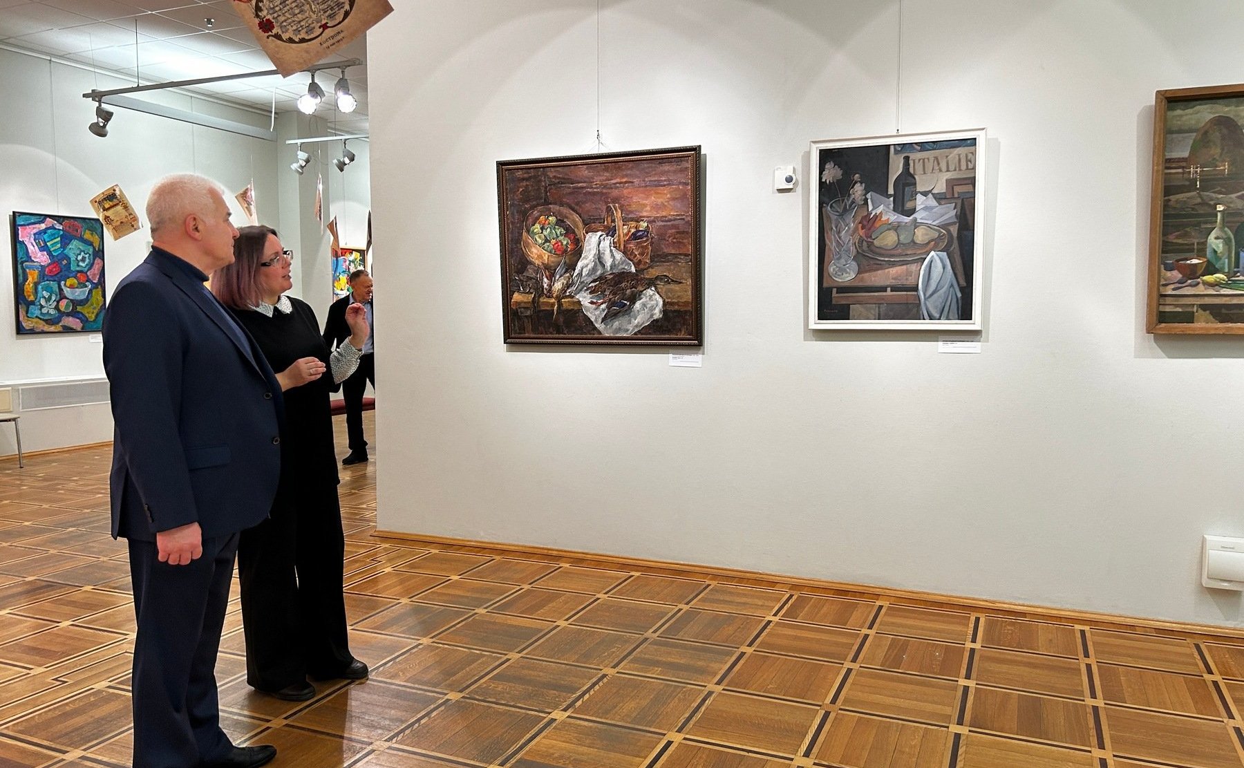 Сергей Мартынов посетил выставку о русском гостеприимстве в Йошкар-Оле