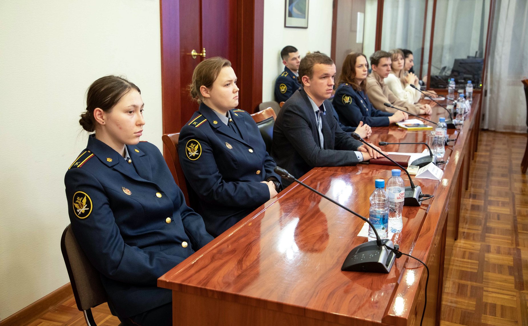 Заседание Дискуссионного клуба Молодежного парламента Вологодской области