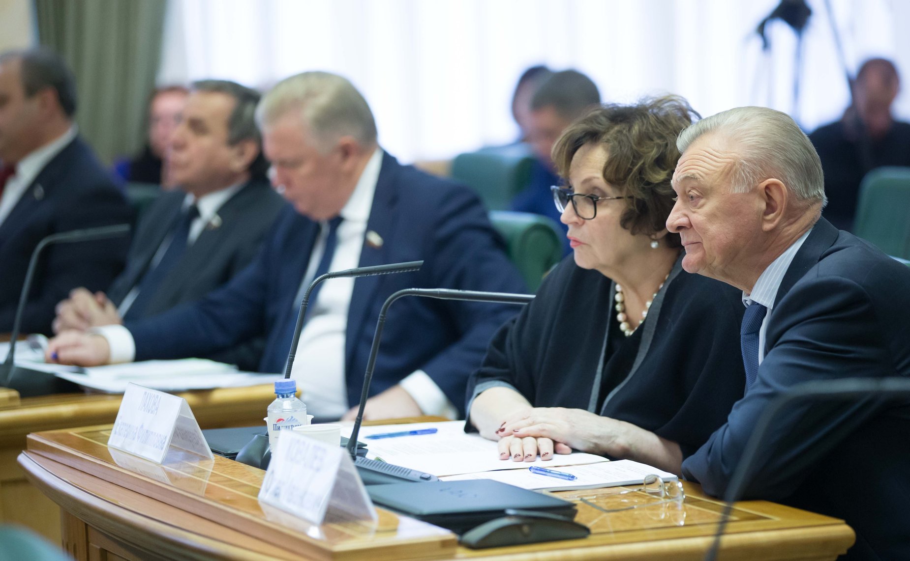 Парламентские слушания на тему «Новые механизмы переселения граждан из непригодного для проживания жилищного фонда: вопросы законодательного регулирования»