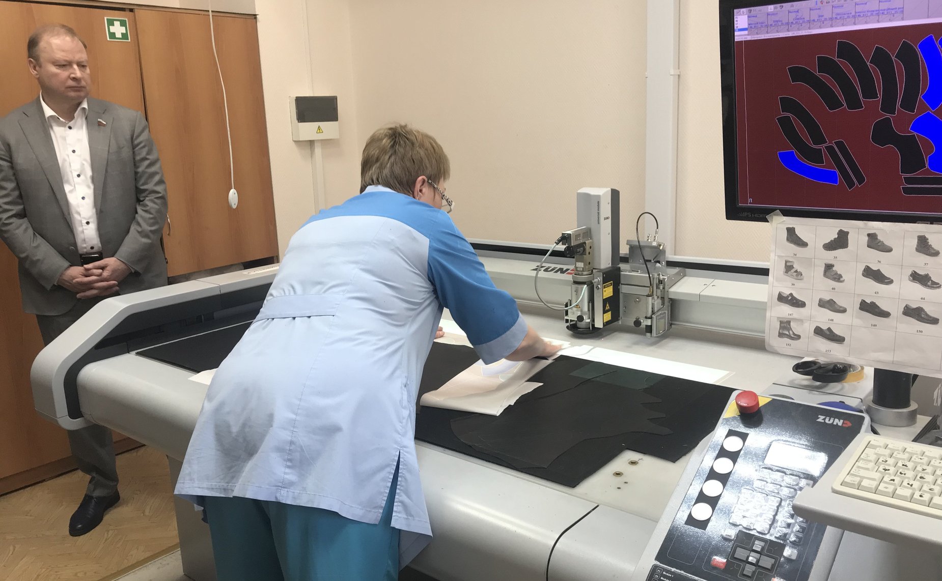 Виктор Шептий принял участие в выездном заседании Комитета по социальной политике Законодательного Собрания Свердловской области