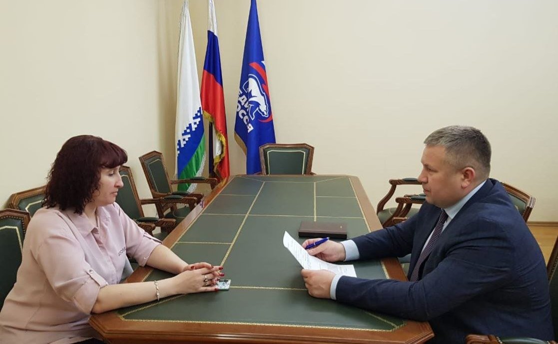 Денис Гусев обсудил в Ненецком автономном округе вопросы социальной поддержки военнослужащих и членов их семей