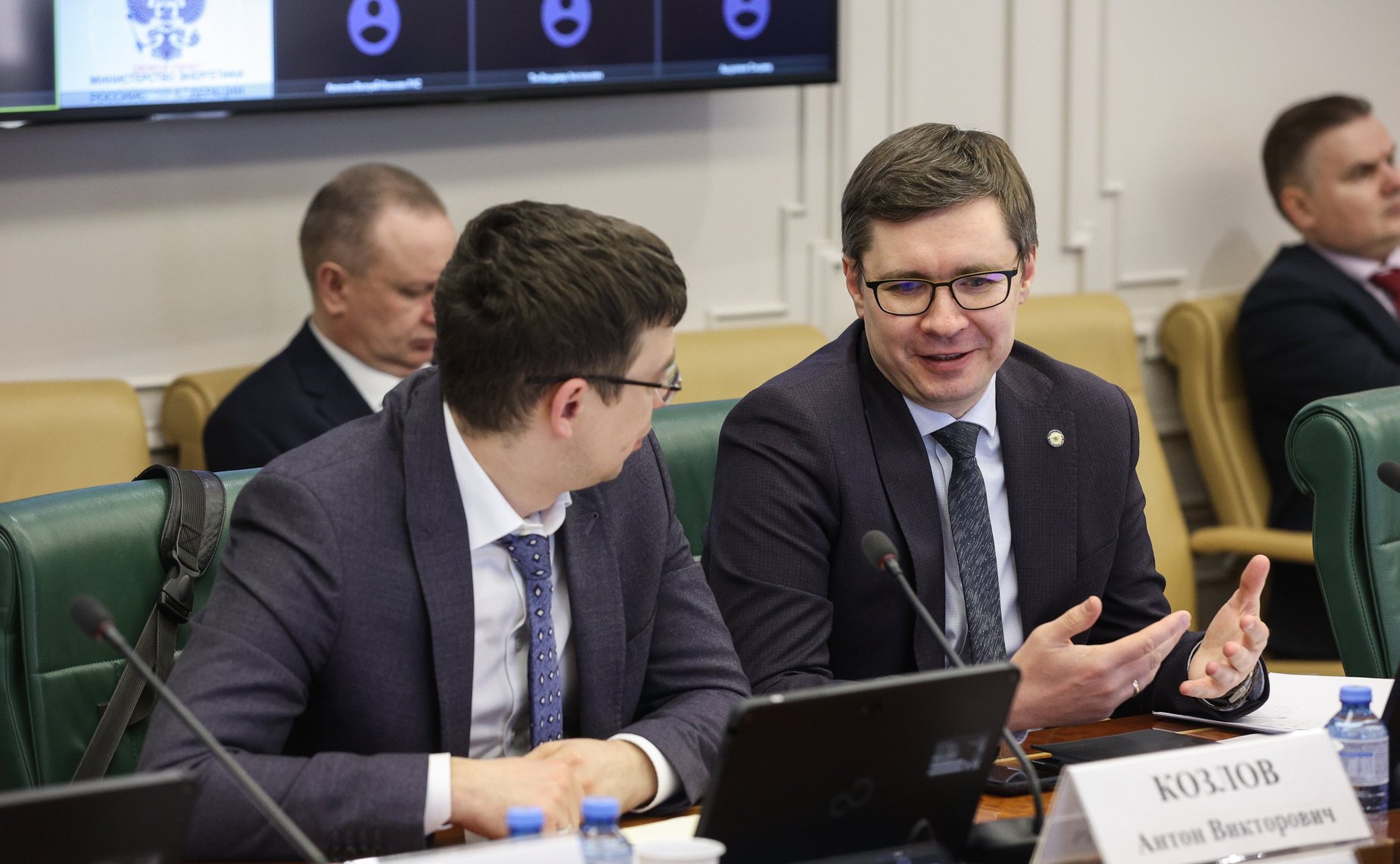 Круглый стол Комитета СФ по экономической политике на тему «Транспорт и логистика в условиях новой экономической реальности»