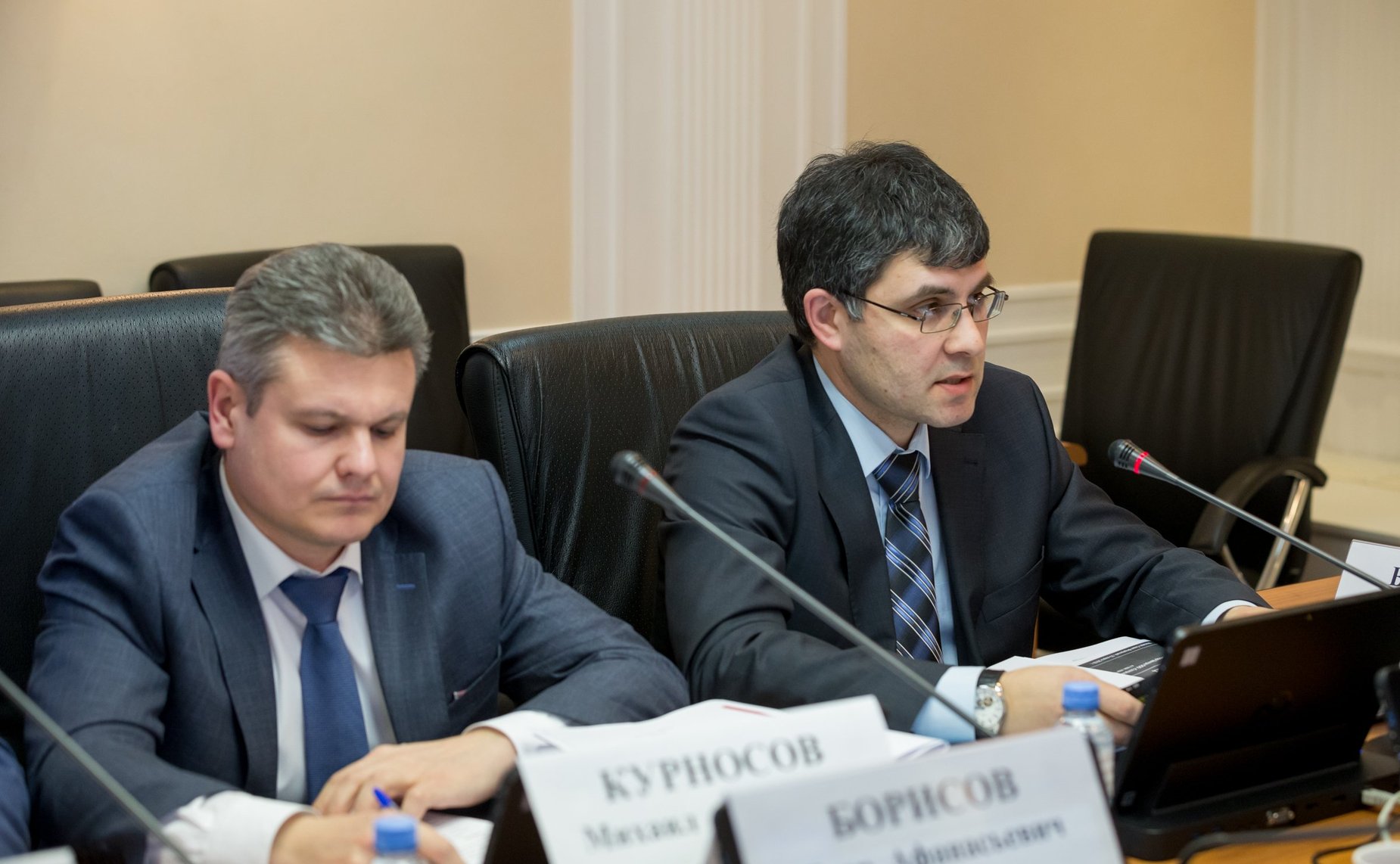 «Круглый стол» на тему «Регулирование отношений собственников земельных участков, находящихся в зоне минимальных расстояний до объектов систем газоснабжения и нефтегазовых компаний»