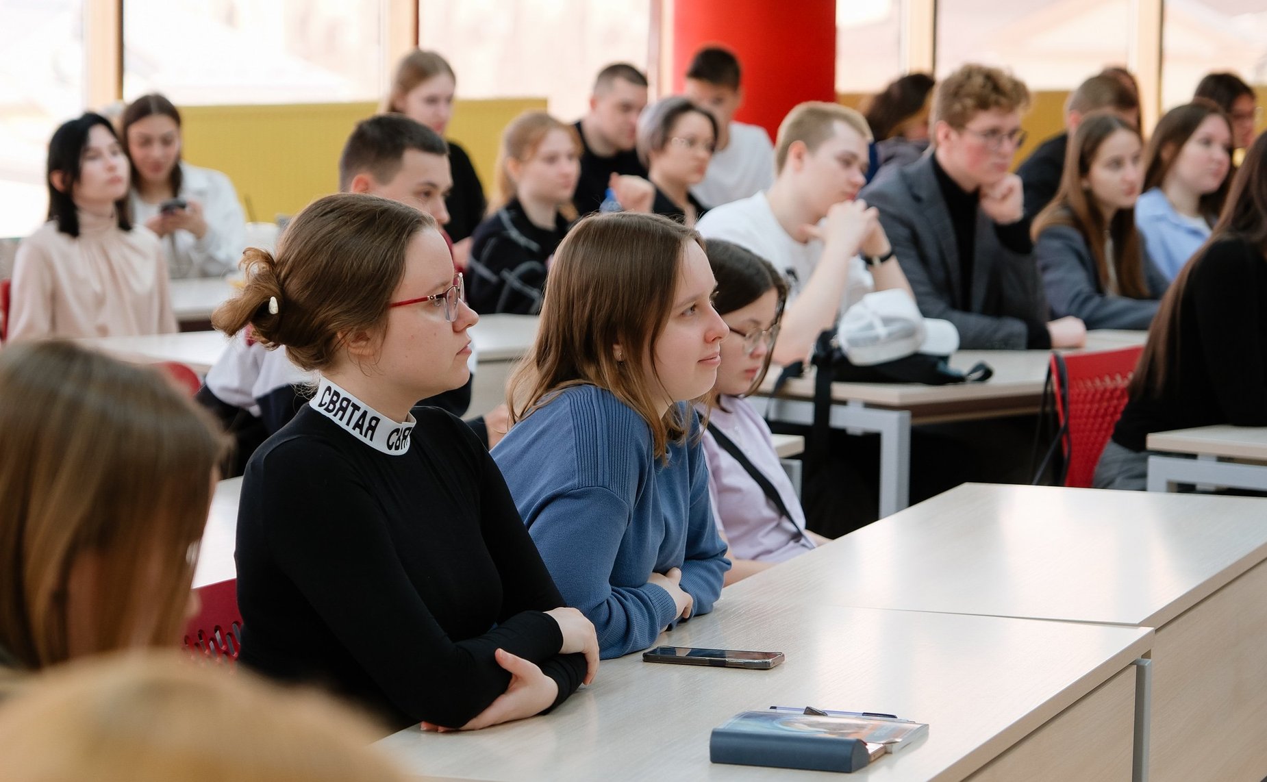 Дмитрий Горицкий встретился со студентами кафедры «Государственное и муниципальное управление» Тюменского государственного университета для проведения парламентского урока