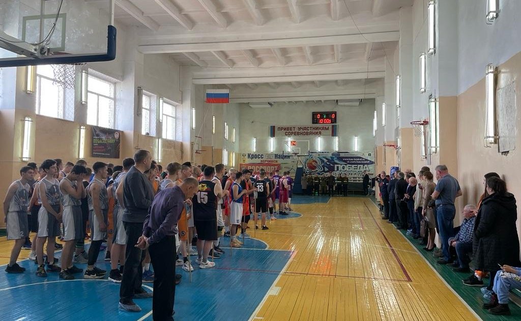 Сергей Михайлов принял участие в открытии традиционного 29-го краевого турнира по баскетболу среди мужских команд памяти Александра Замолоцкого