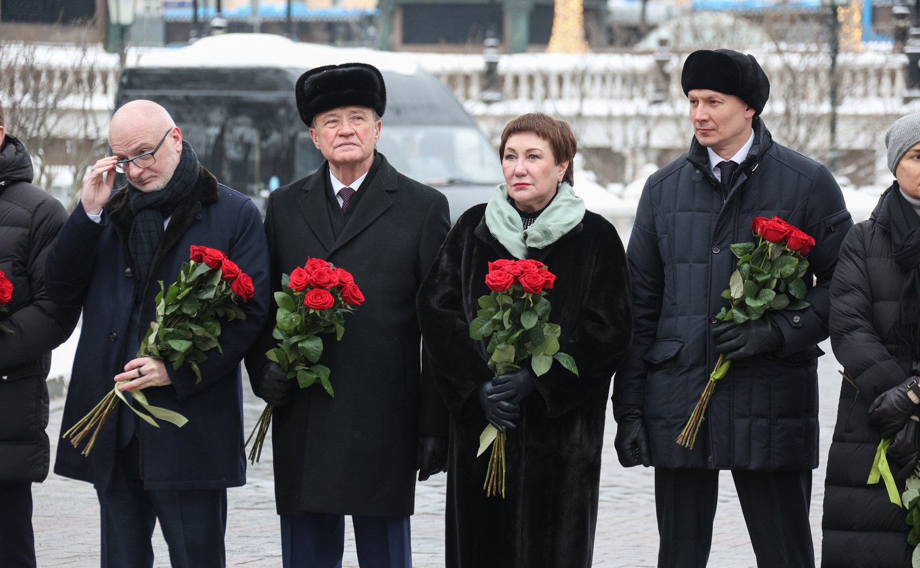 Председатель Совета Федерации Валентина Матвиенко и сенаторы РФ приняли участие в церемонии возложения цветов к Могиле Неизвестного Солдата