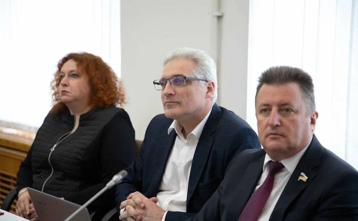Юрий Воробьев выступил на сессии Законодательного Собрания Вологодской области с отчетом о своей деятельности за 2024 г