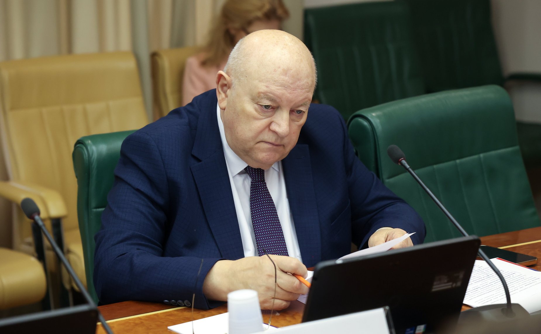 Круглый стол Комитета Совета Федерации по науке, образованию и культуре на тему «Профориентация обучающихся как эффективный инструмент обеспечения экономики субъектов Российской Федерации востребованными квалифицированными кадрами»