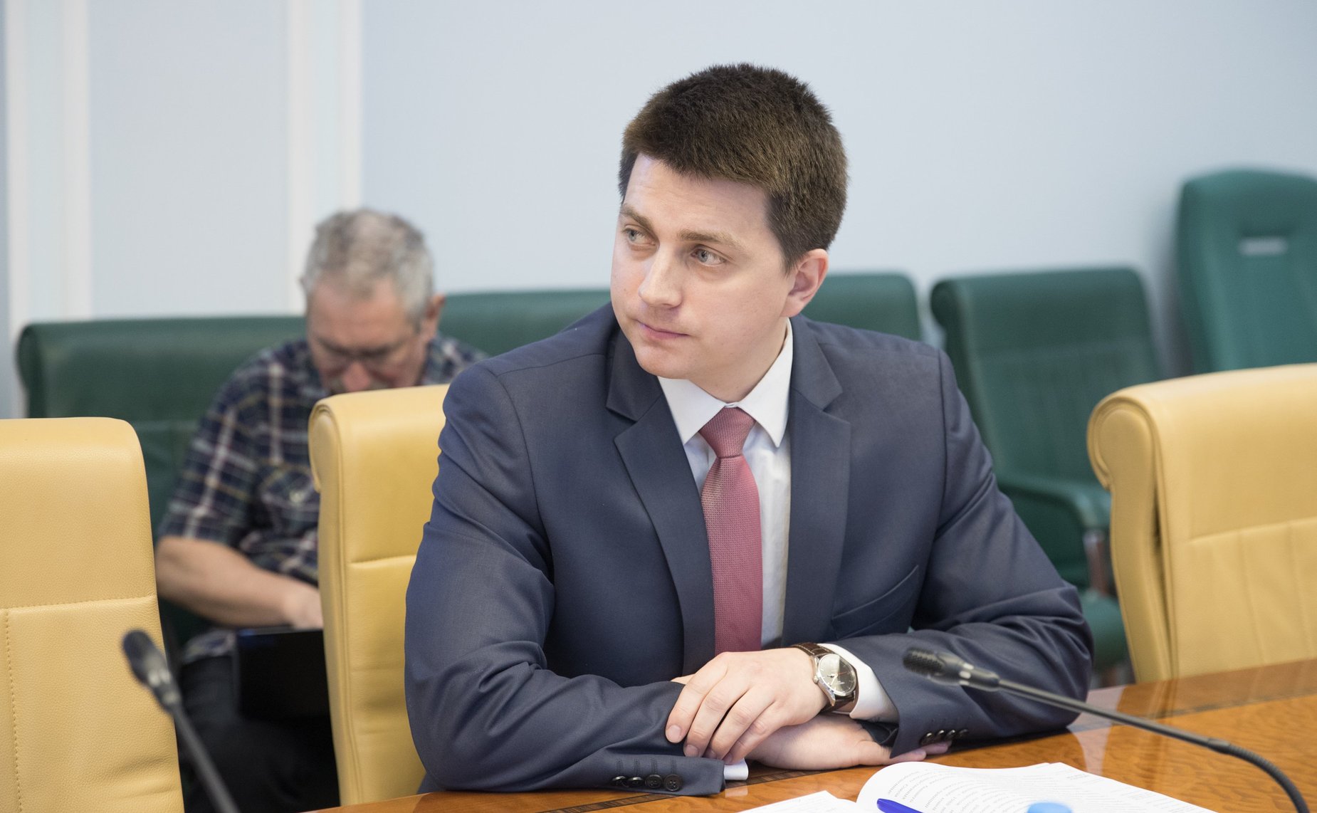 «Круглый стол» на тему «Нерушимость государственных границ и право народов на самоопределение: юридические и политические аспекты»