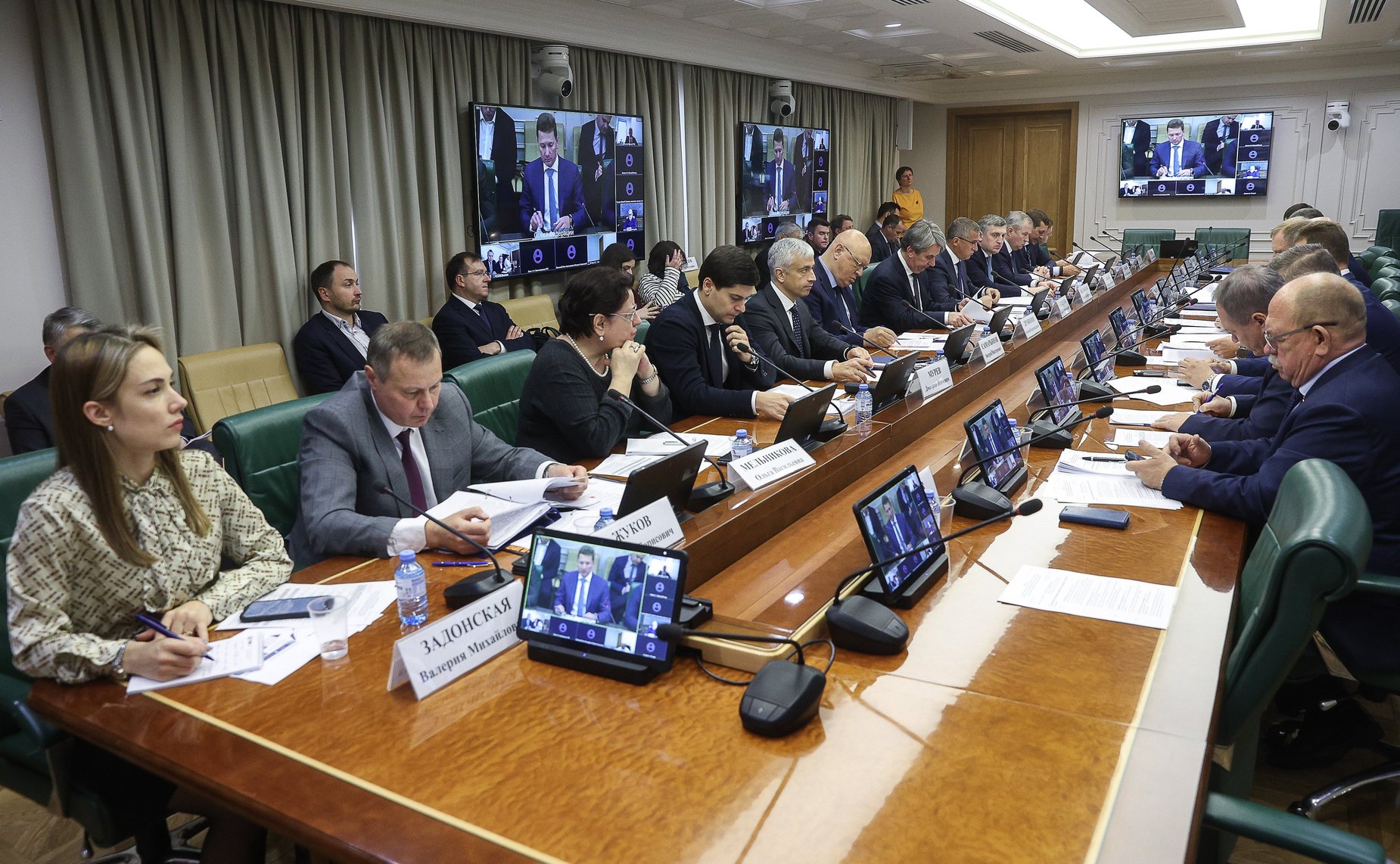 Заседание Совета по развитию транспортного комплекса в субъектах РФ при СФ