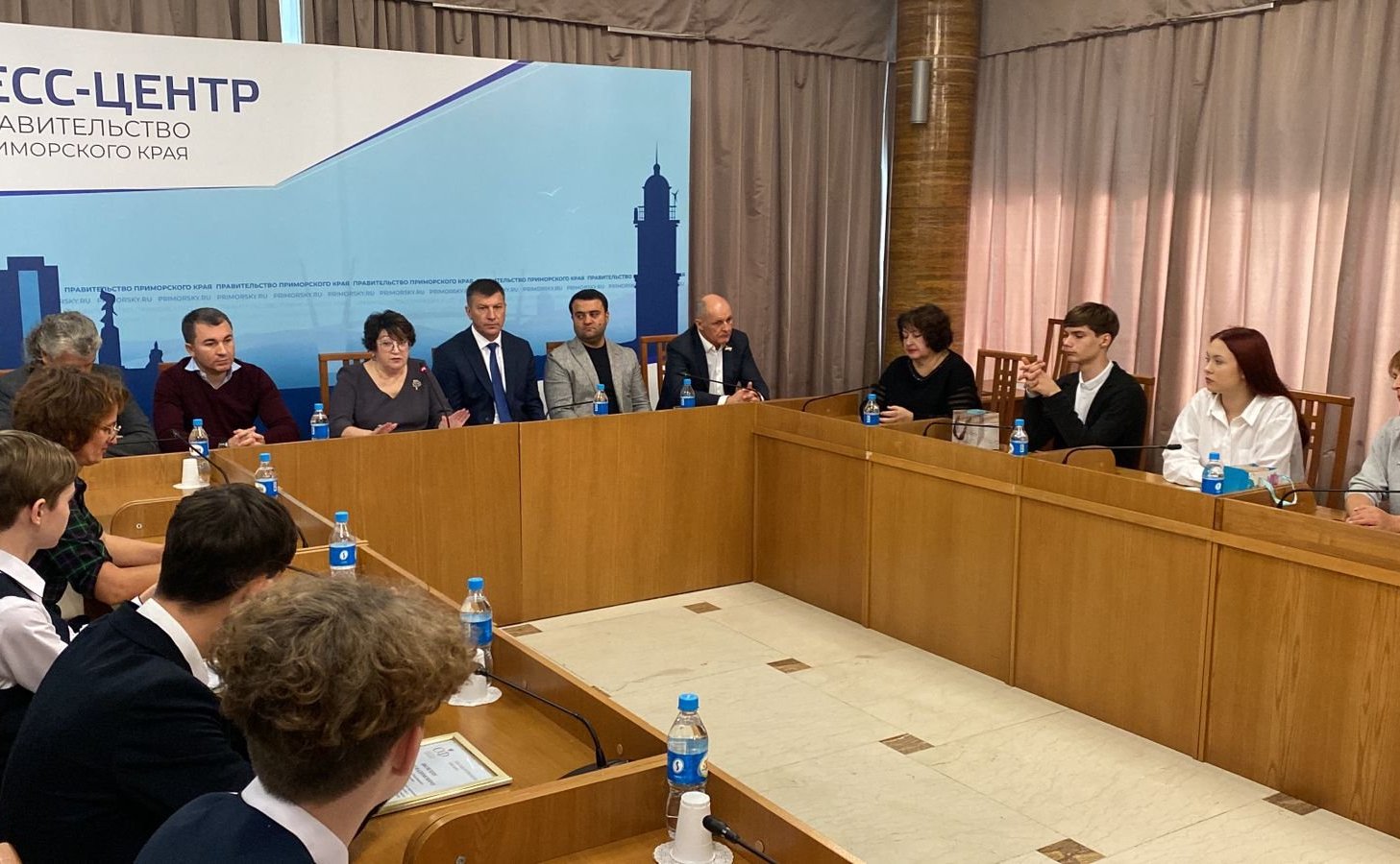 Людмила Талабаева провела в Приморье встречу с общественностью