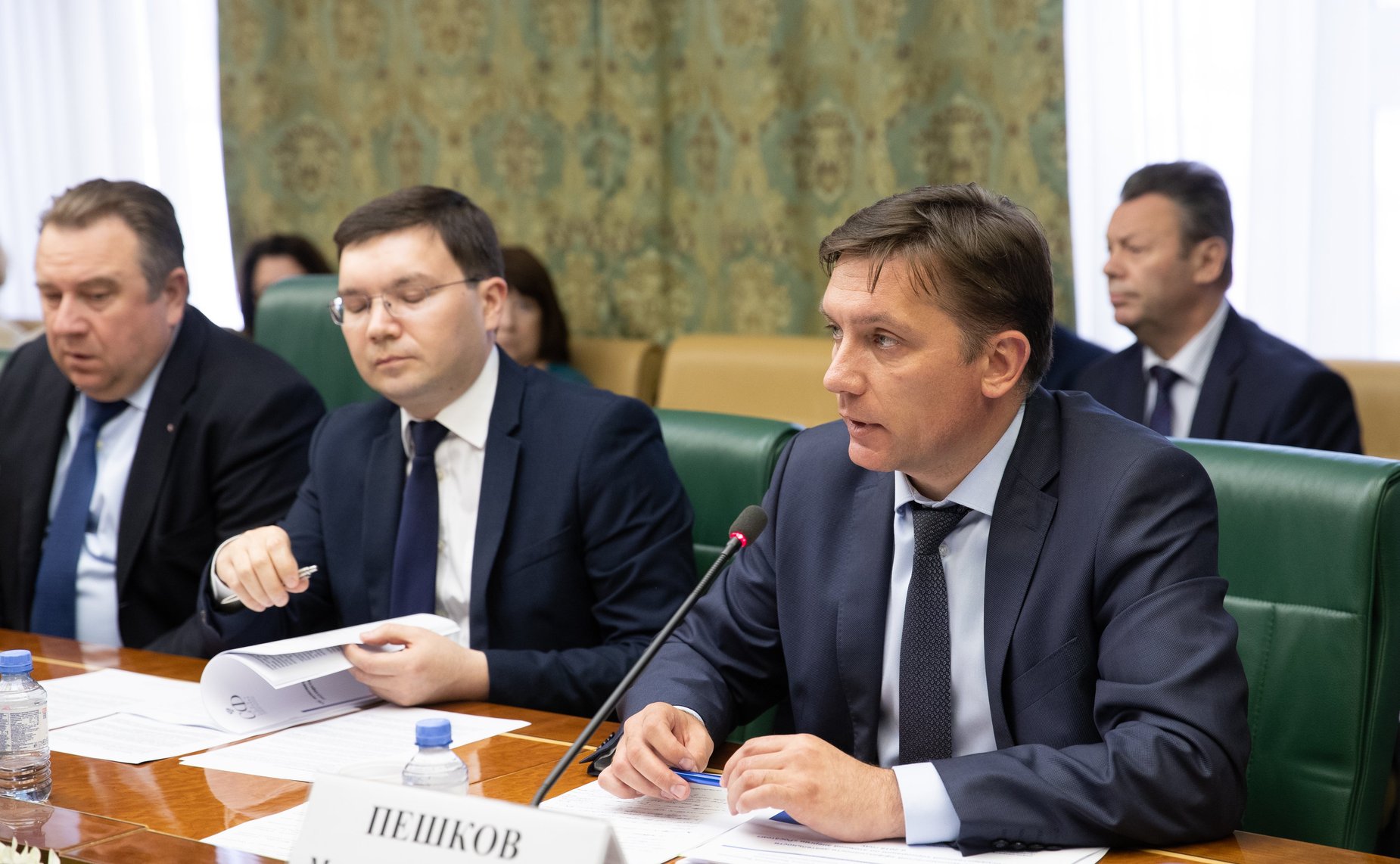 «Круглый стол» на тему «Об экономической эффективности деятельности государственных корпораций в 2018 году»