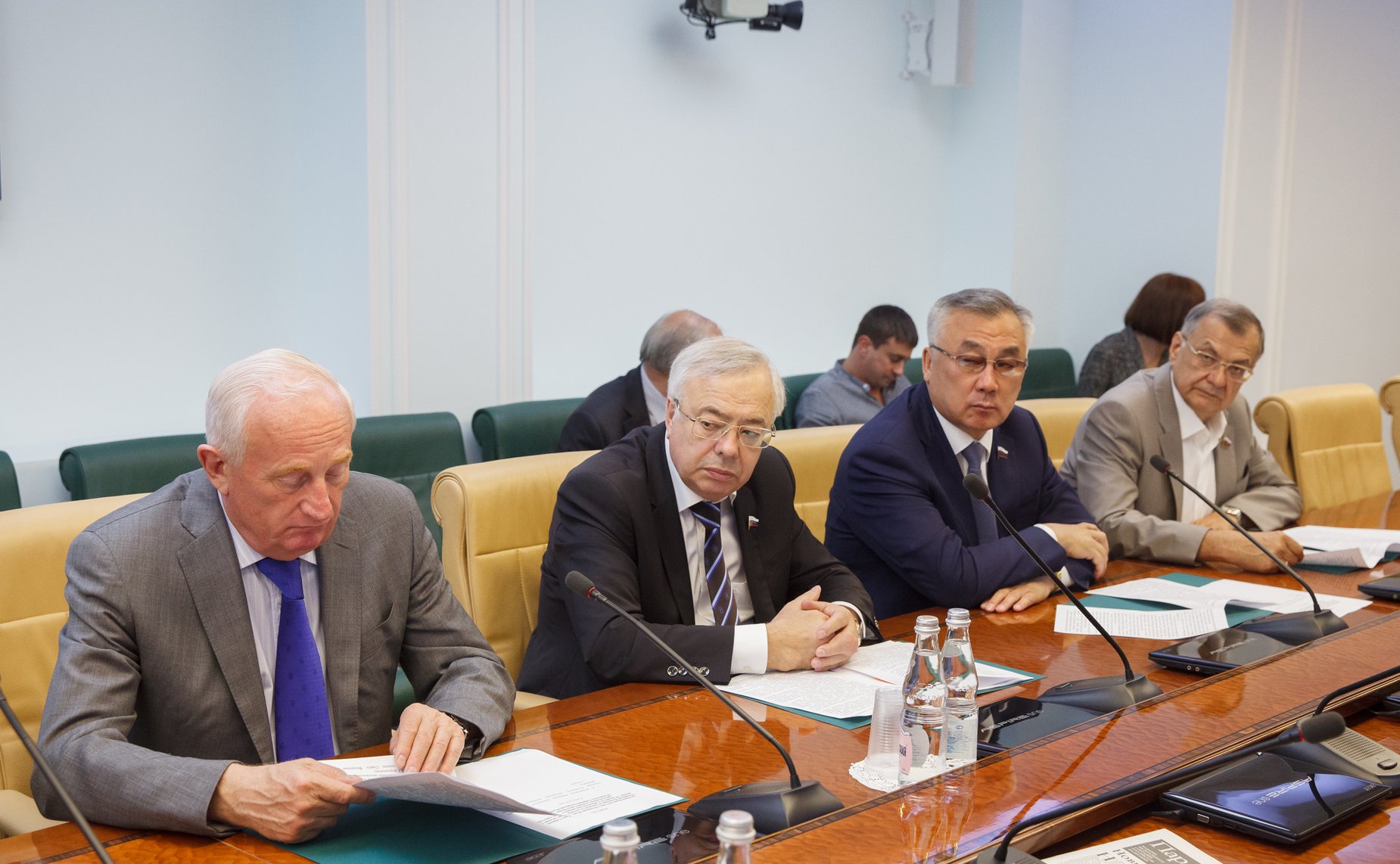 Заседание комиссия СФ по контролю за достоверностью сведений о доходах сенаторов -6 Кресс, Бочков, Жамсуев, Жиряков