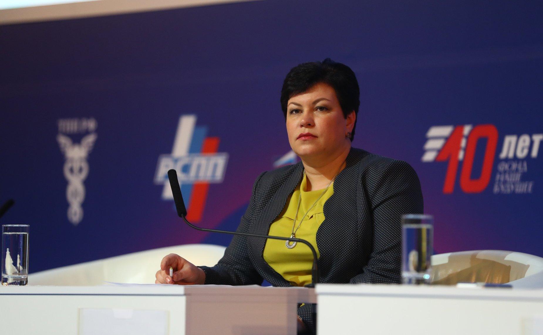 Л. Кононова