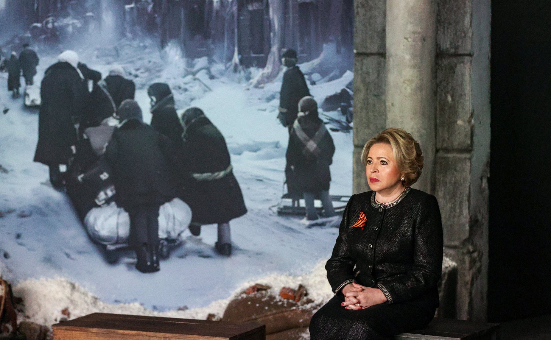 В Музее Победы делегация Совета Федерации осмотрела новую историко-мультимедийную экспозицию «Путь к Победе!», посвященную событиям, произошедшим на полях сражений в годы Великой Отечественной войны