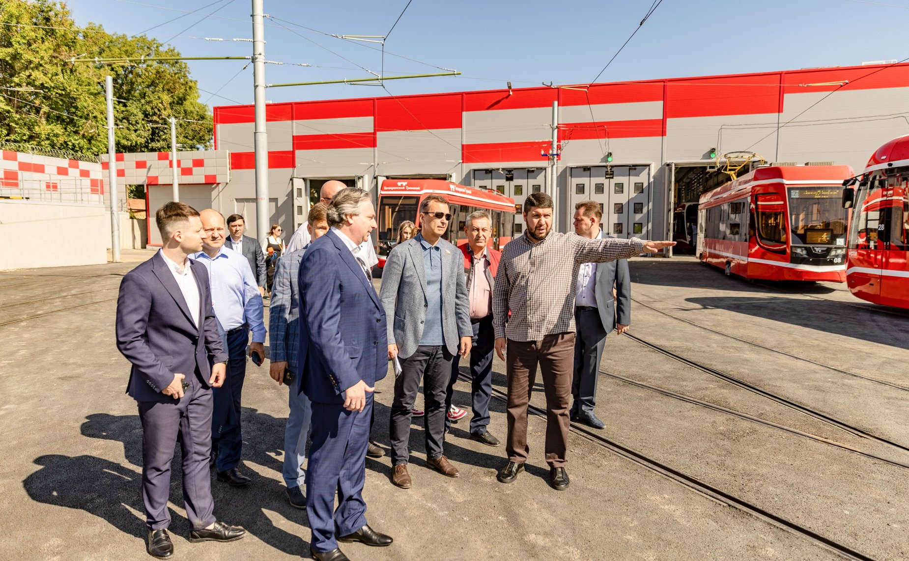 Первый заместитель Председателя СФ Андрей Яцкин в рамках рабочей поездки в Ростовскую область осмотрел объекты социальной и транспортной инфраструктуры, включенные в программу комплексного развития г. Таганрога