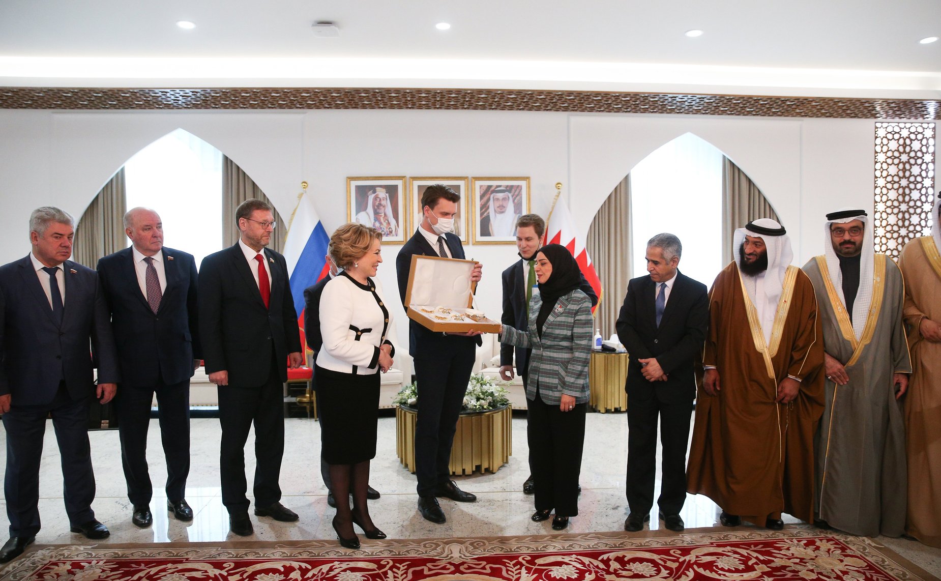 Встреча Председателя Совета Федерации Валентины Матвиенко с Председателем Палаты депутатов Национального собрания Королевства Бахрейн Фаузией Абдалла Зейнал