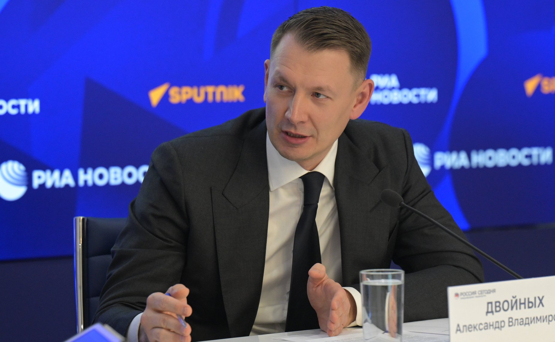 Александр Двойных