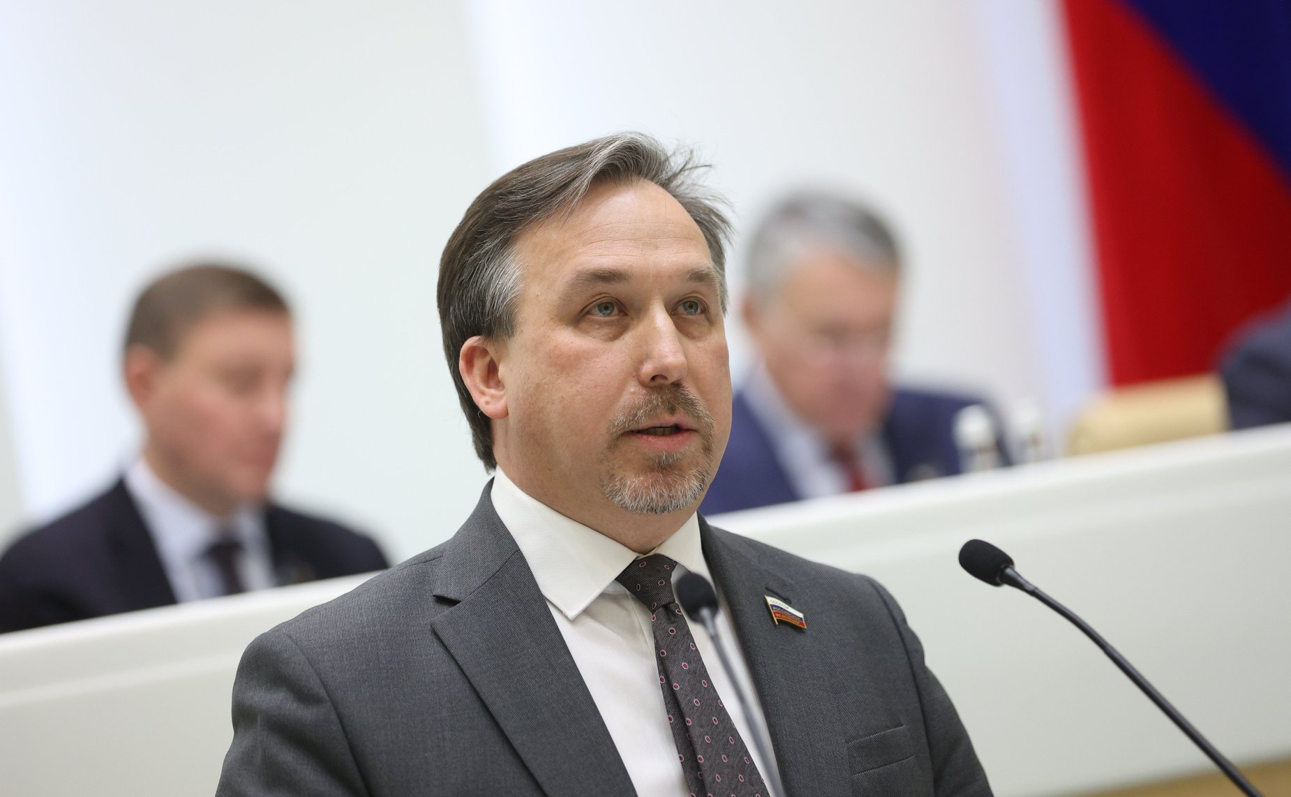 Александр Гусаковский