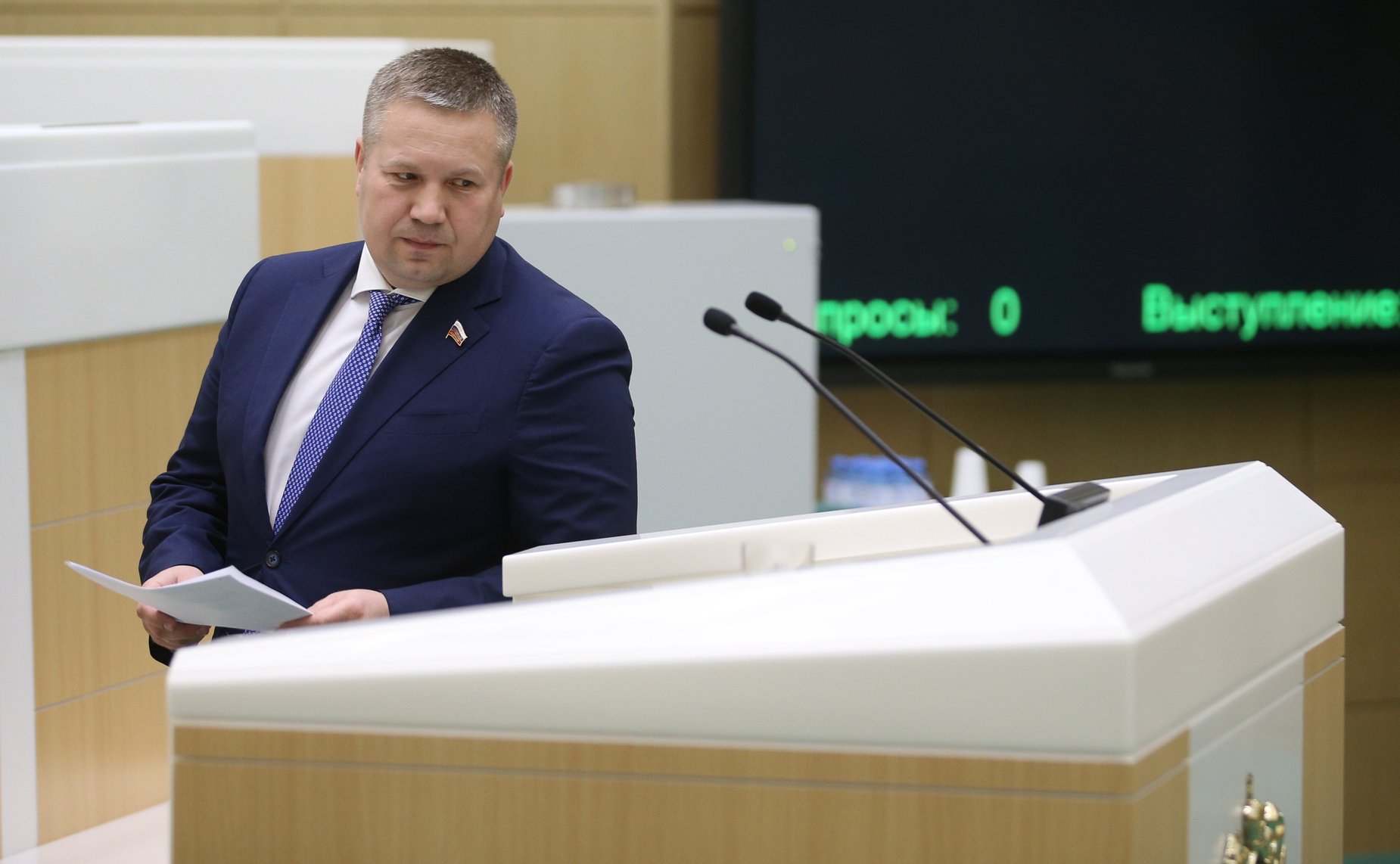 Денис Гусев