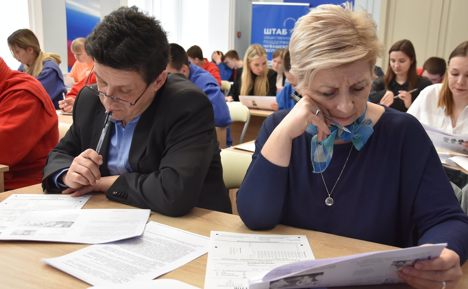 Николай Владимиров в Чебоксарах принял участие в Международной исторической акции «Диктант Победы» вместе с юными самбистами