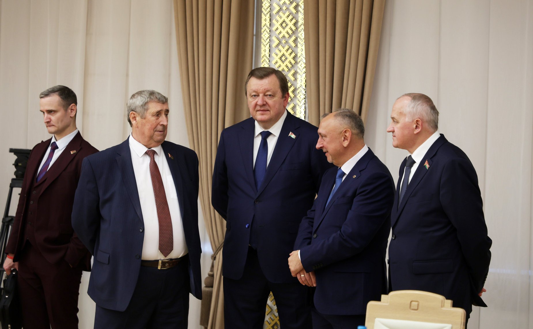 Встреча сенаторов с Председателем Совета Республики Национального собрания Беларуси Натальей Кочановой (фото: Пресс-служба Совета Республики Национального собрания Беларуси)