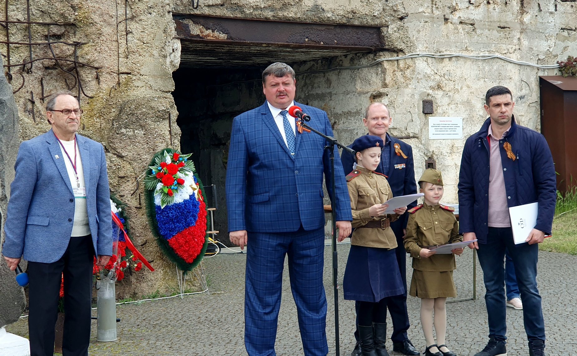 Сергей Колбин принял участие в торжественной линейке, которая состоялась на территории Музейного историко-мемориального комплекса героическим защитникам Севастополя «35-я Береговая Батарея»