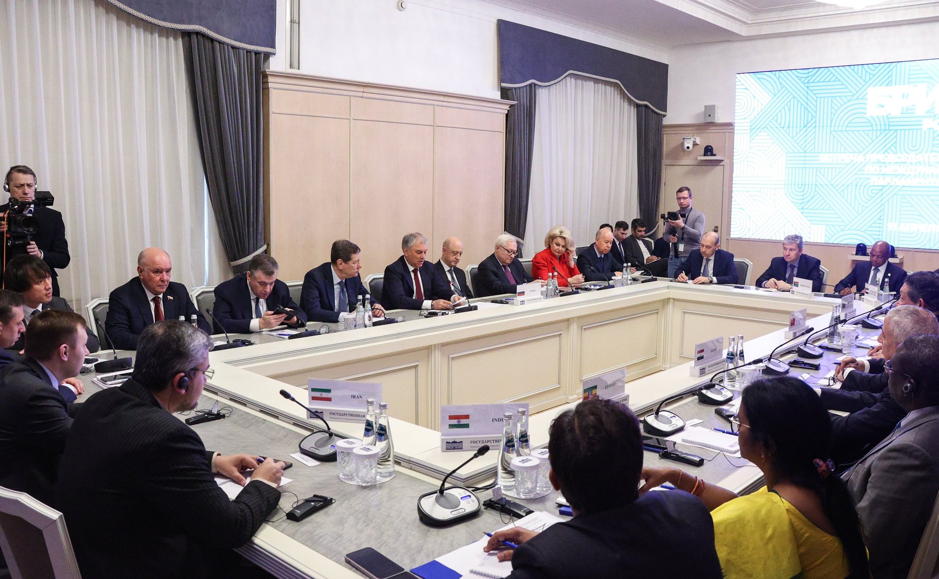 Встреча председателей комитетов по международным делам парламентов (палат парламентов) стран БРИКС с Председателем Государственной Думы Вячеславом Володиным