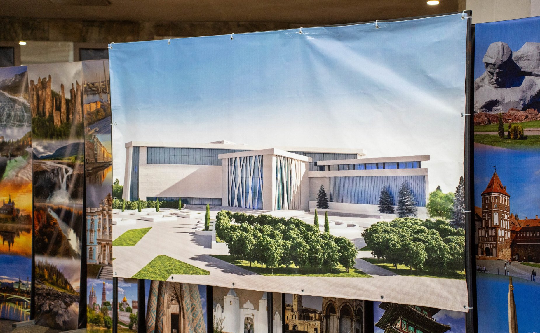 Сенаторы посетили творческо-производственный кластер «Сигнальная» и ознакомились с проектом «ОзаряйЕАО»