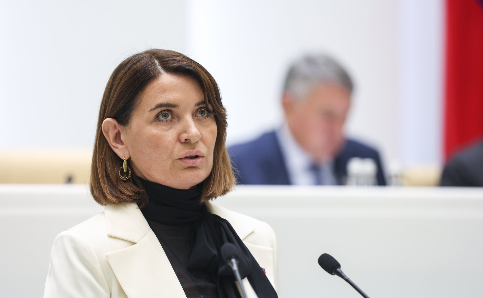 Юлия Лазуткина