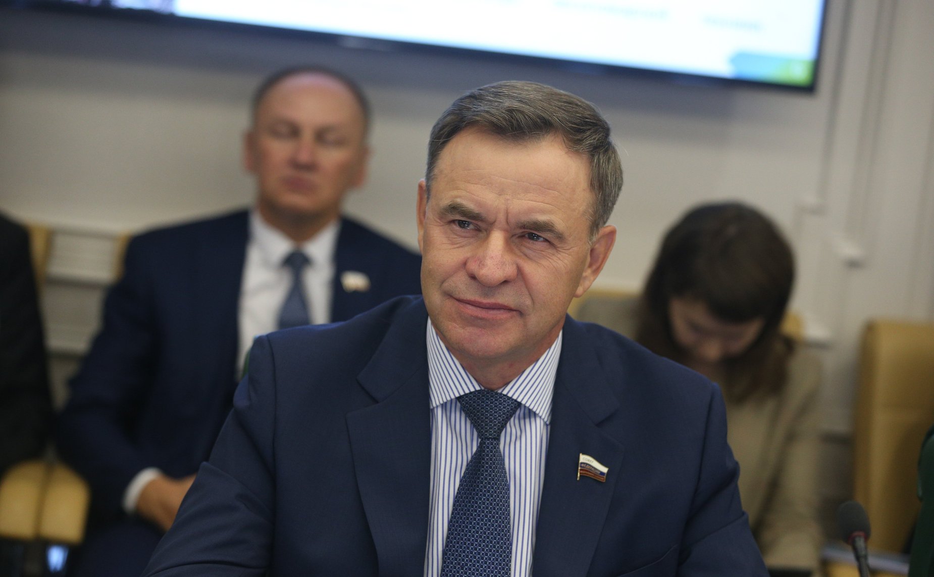 Виктор Новожилов