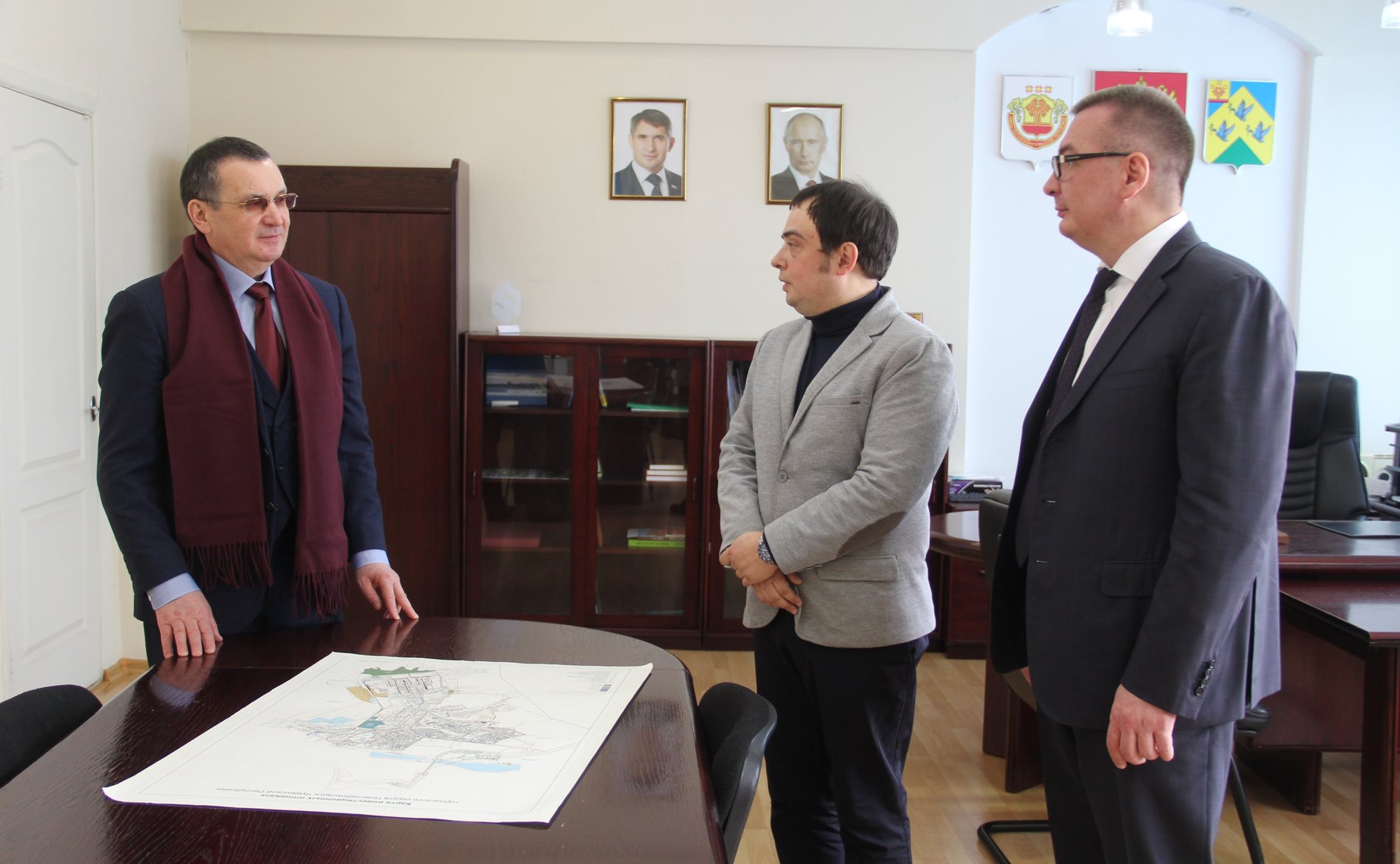 Николай Федоров провел рабочую встречу с руководителем администрации Павлом Семеновым