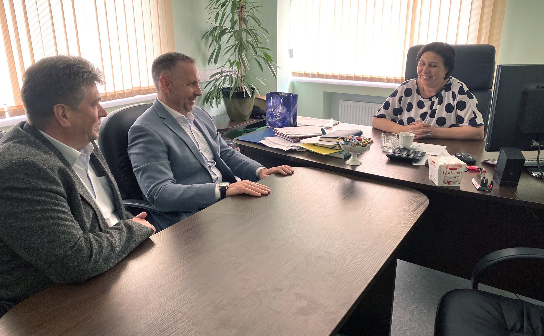 Олег Алексеев посетил Новопушкинский мясокомбинат в Энгельсском районе