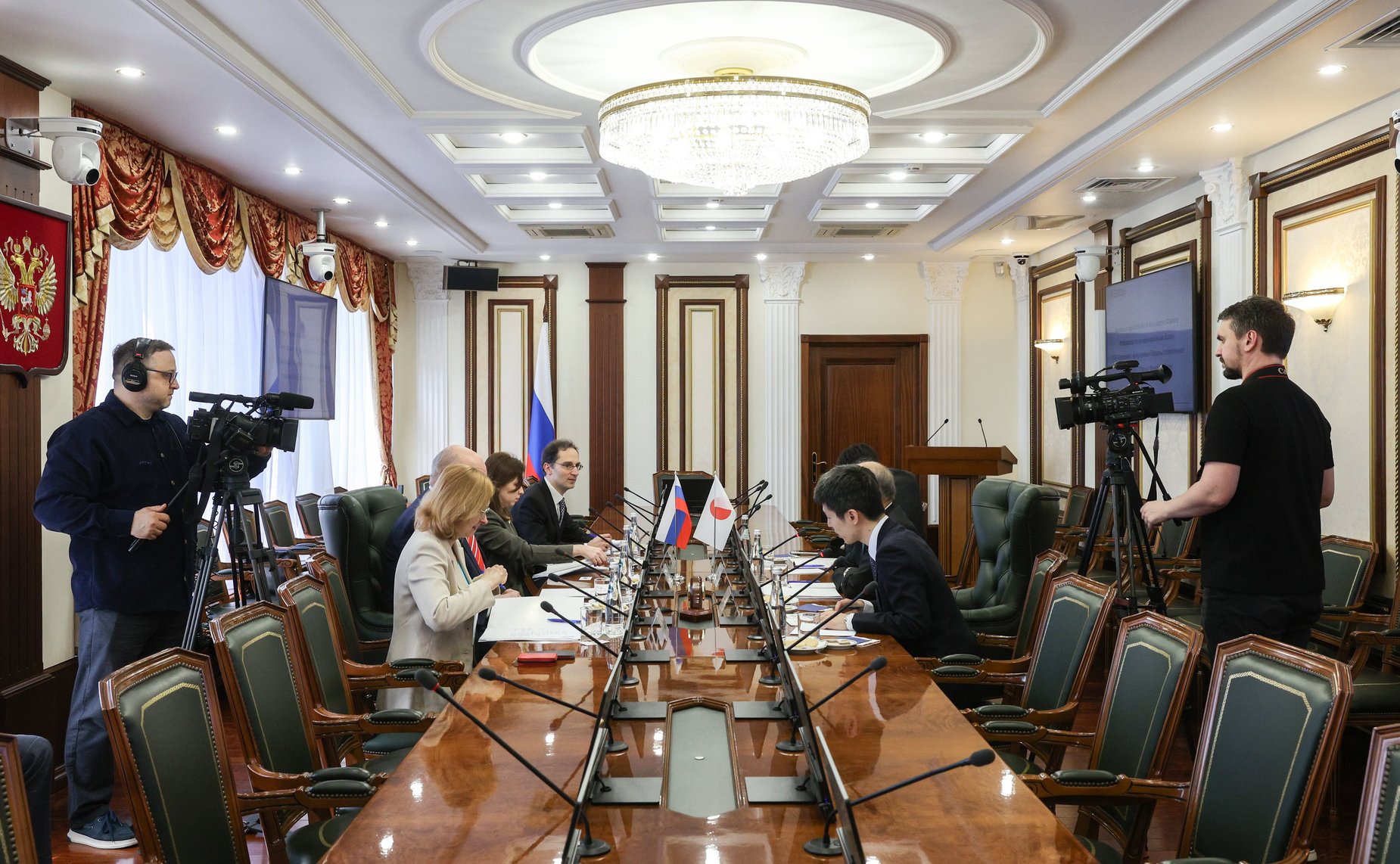 Встреча Григория Карасина с депутатом Палаты советников Парламента Японии