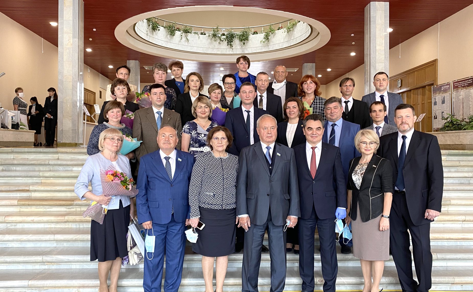 И. Ялалов принял участие в церемонии награждения медицинских работников Республики Башкортостан