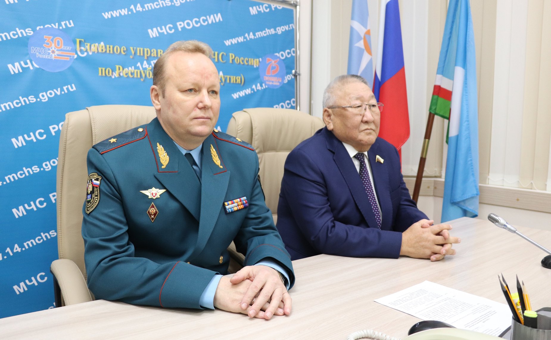 Егор Борисов вручили детям-героям памятные медали Совета Федерации «За проявленное мужество»