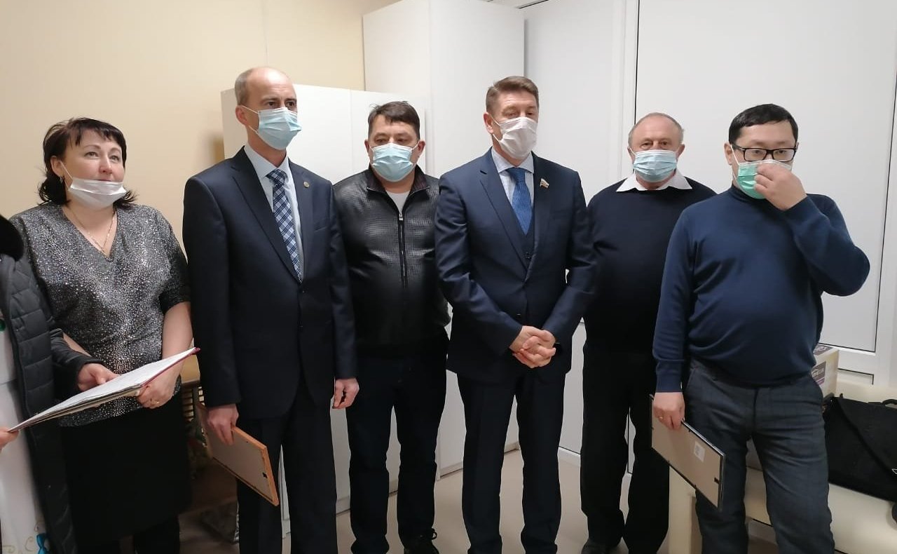 Андрей Шевченко принял участие в торжественном открытии обновленного фельдшерско-акушерского пункта в селе Султакай