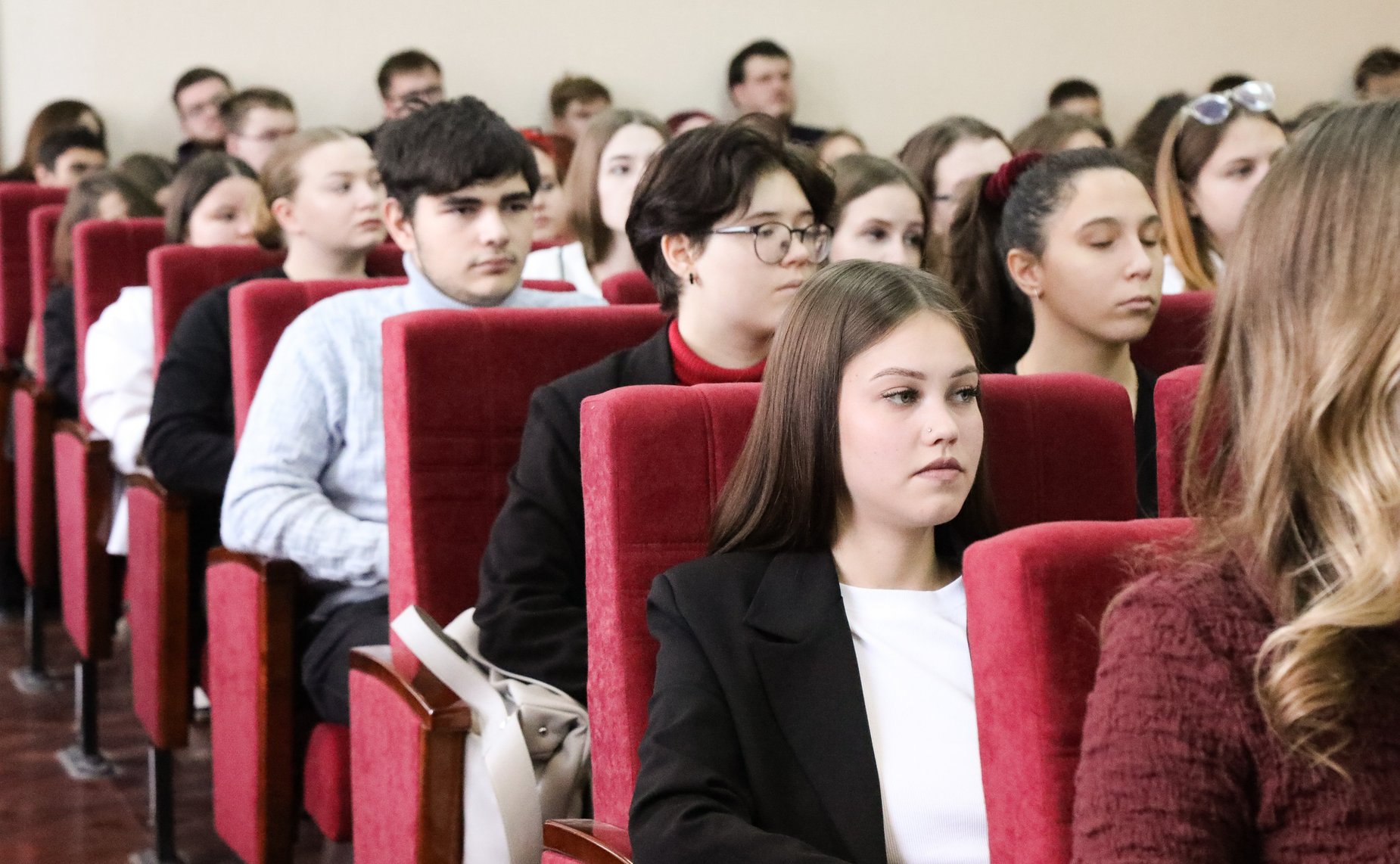 Участие сенаторов Российской Федерации в экспертном мероприятии в рамках программы Росмолодежи «Больше, чем путешествие»