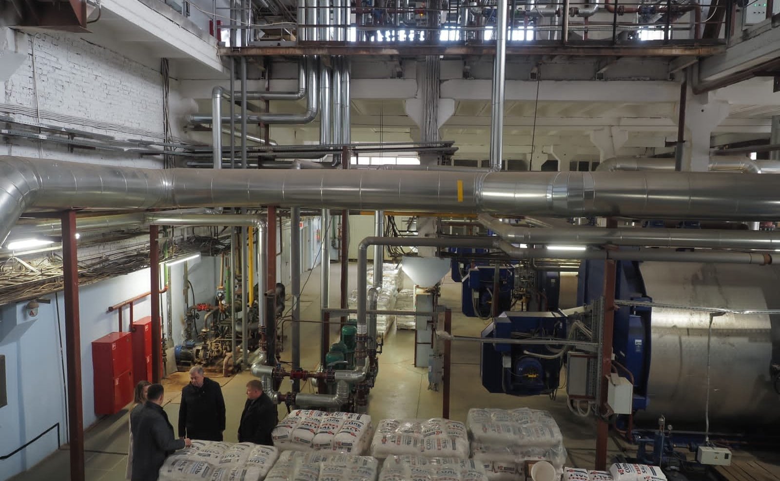 Анатолий Артамонов в ходе рабочей поездки в регион посетил Калужский электромеханический завод