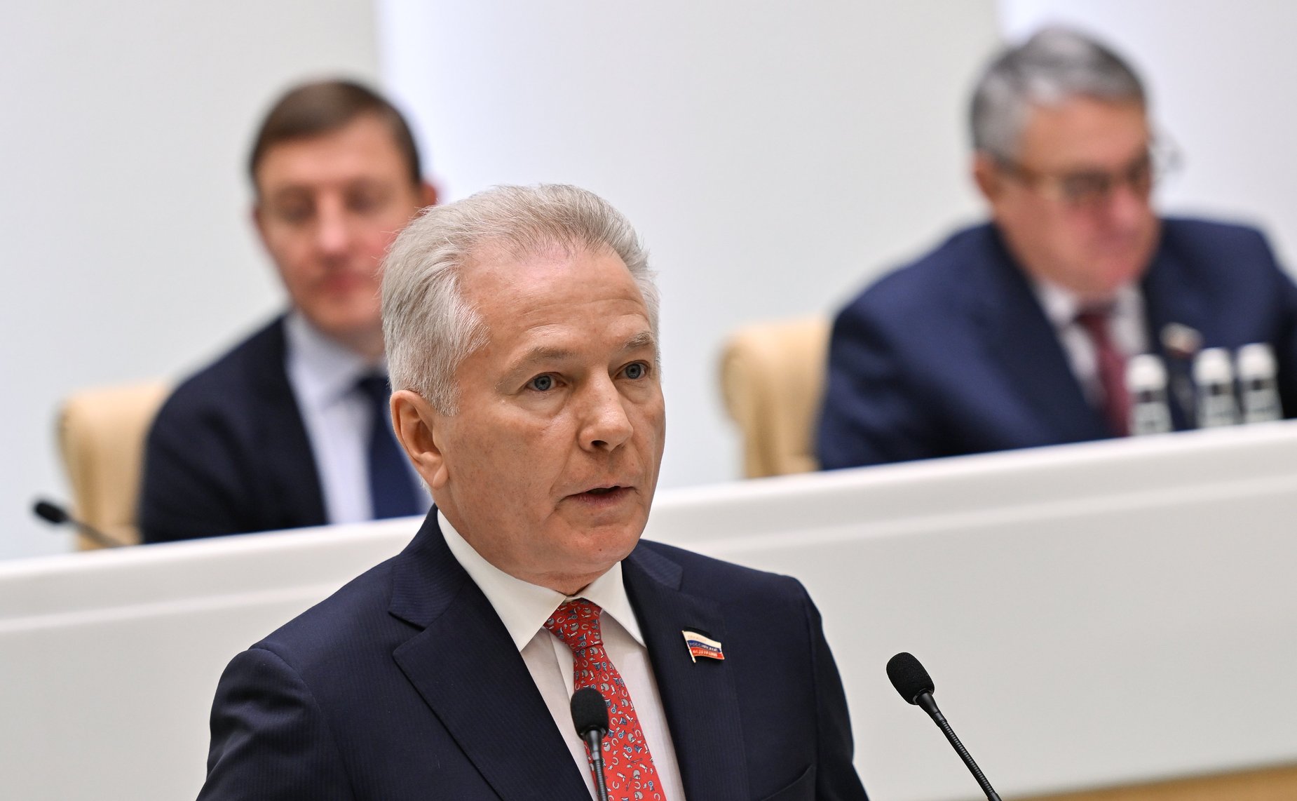 Валерий Пономарев