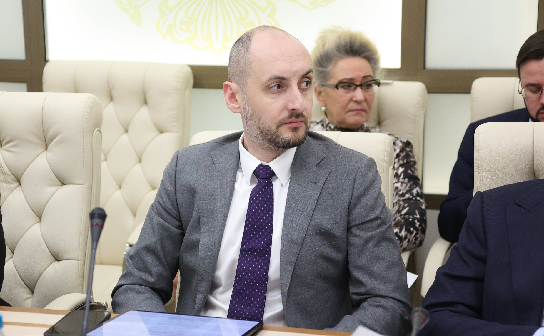 Круглый стол на тему «Об исполнении плана мероприятий («дорожной карты») по увеличению внутреннего потребления отечественной рыбной продукции на период до 2030 года»