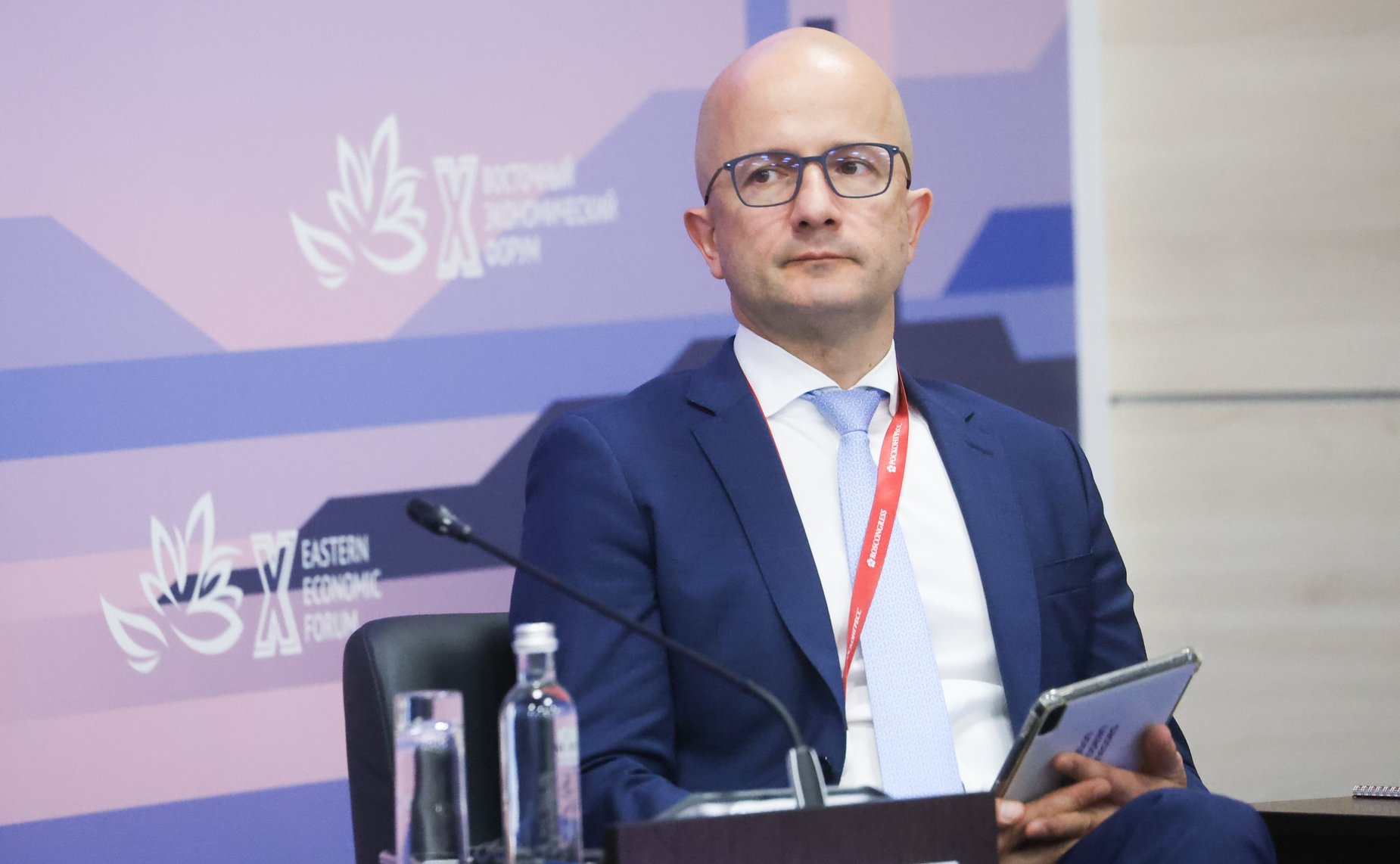 Сессия «Свобода предпринимательства в России: развитие государственных механизмов защиты и поддержки бизнеса». X Восточный экономический форум