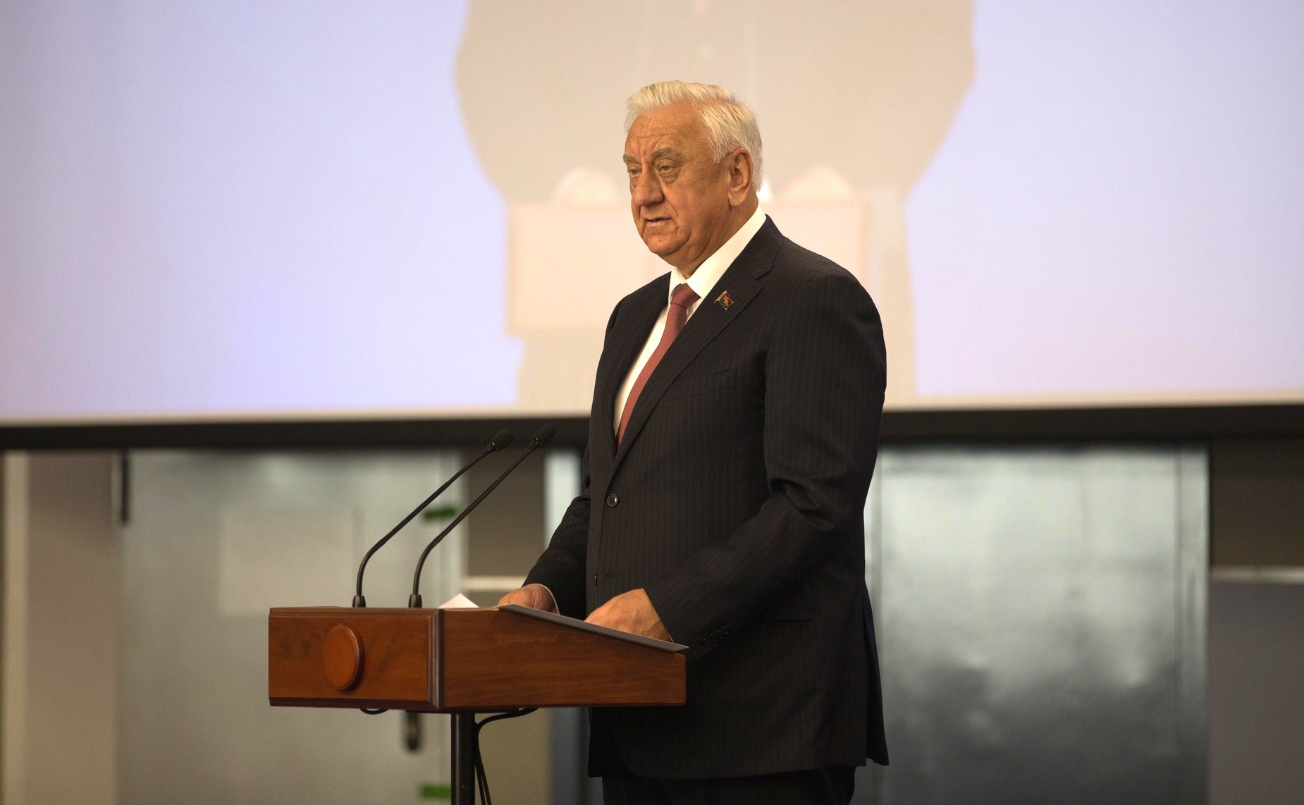 Председатель Совета Республики Национального собрания Республики Беларусь М. Мясникович