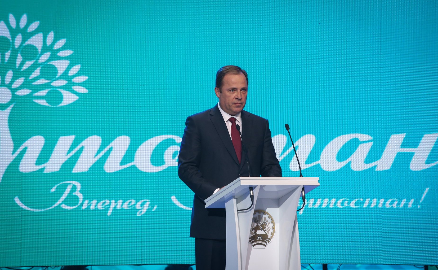 Представитель Президента Российской Федерации в Приволжском федеральном округе Игорь Комаров