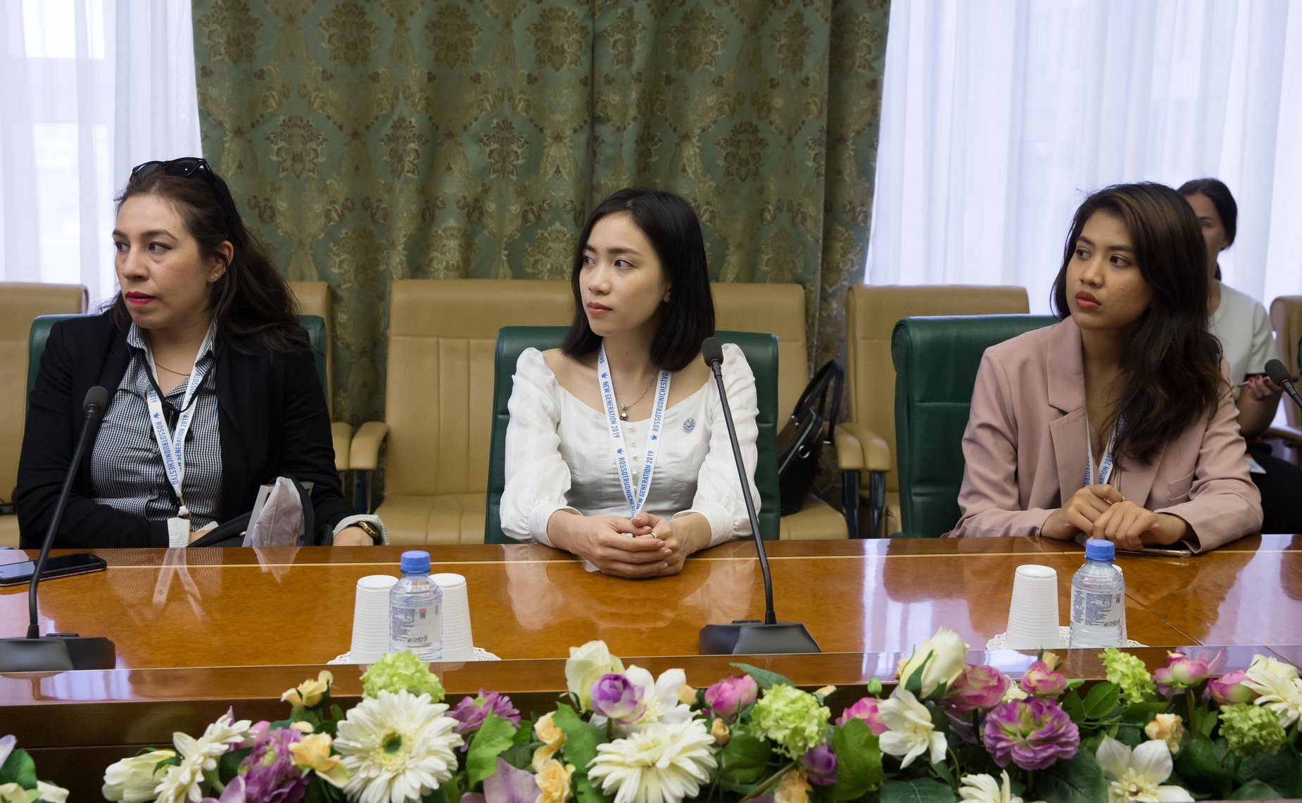 Встреча К. Косачева c молодыми представителями политических, общественных и деловых кругов иностранных государств — участниками программы «Новое поколение»