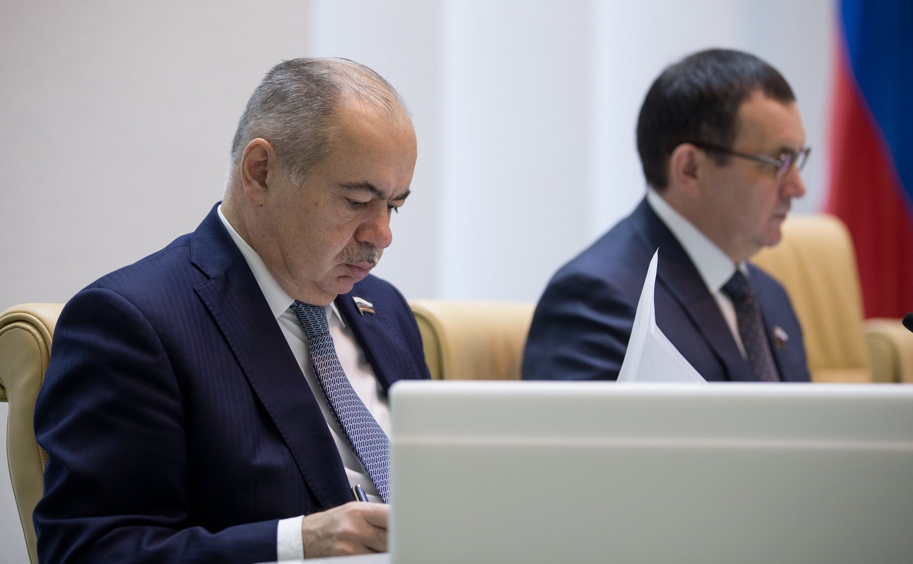 И. Умаханов и Н. Федоров