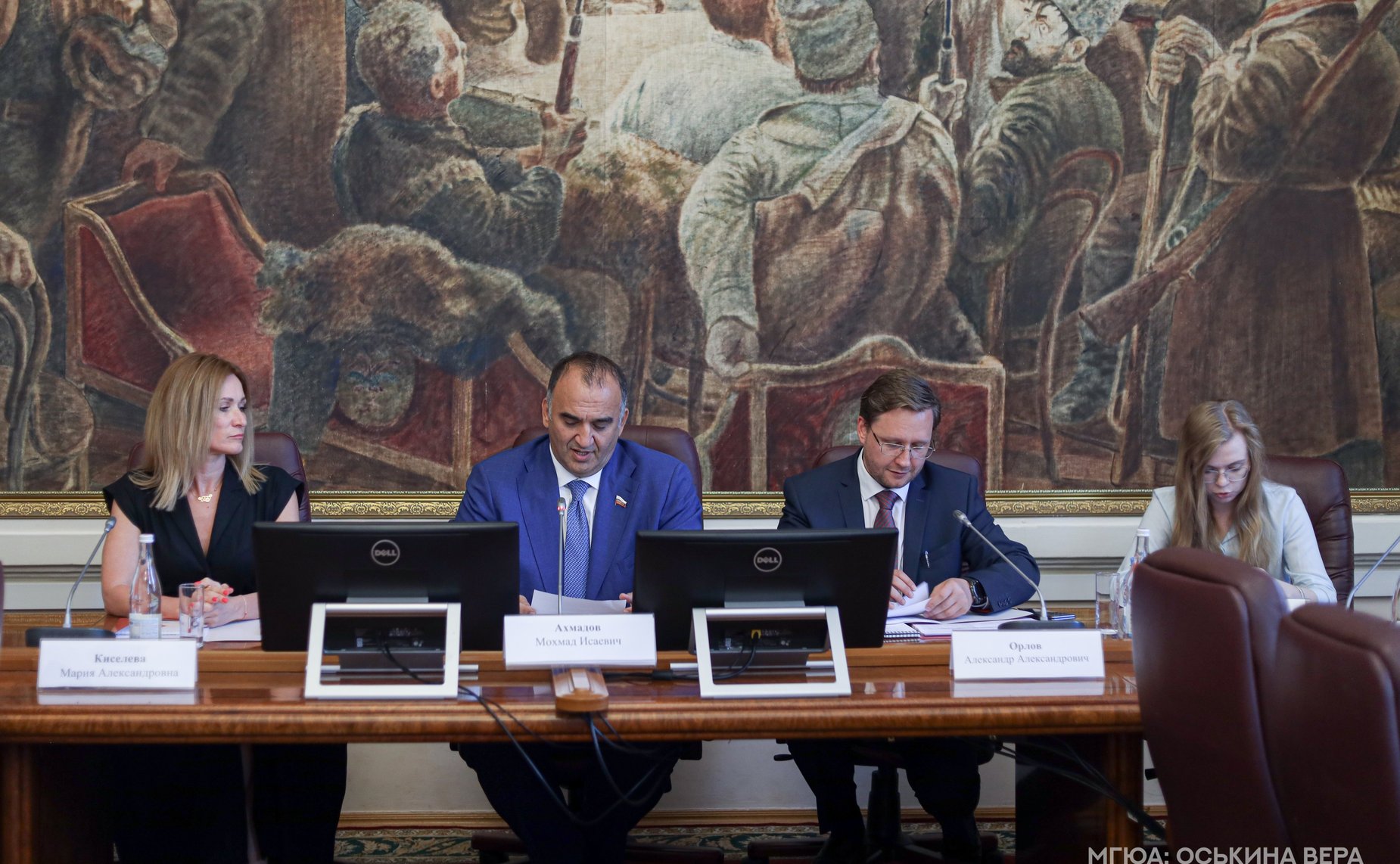 Заместитель председателя Комитета СФ по социальной политике Мохмад Ахмадов принял участие в заседании Экспертного совета по физической культуре и спорту при Комитете СФ по социальной политике