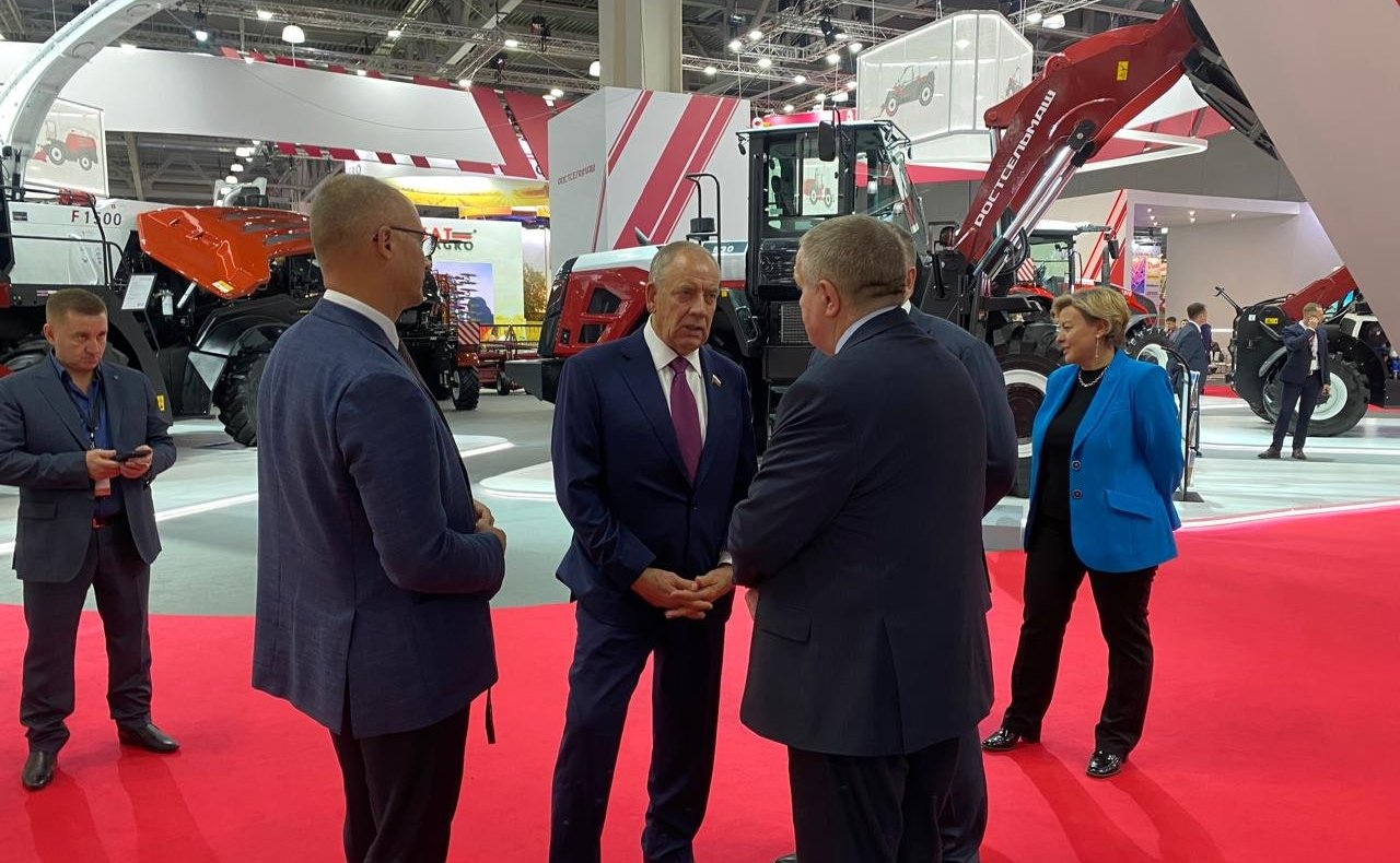 Сергей Митин посетил выставку инновационных технических и технологических решений в агропромышленном комплексе «Агросалон»